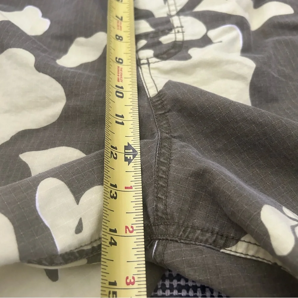 BREAKWATER Board Shorts Olive Yellow Sz XL
